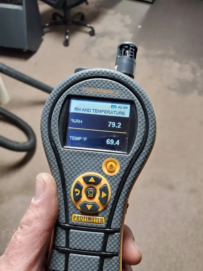 Moisture meter humidity assessment for Fire & Smoke Damage Restoration in Delhi